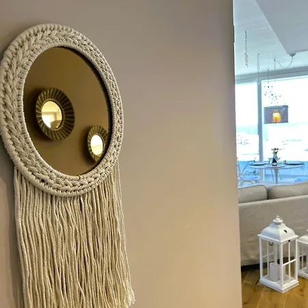 Апартаменты Eyes On The Sea *