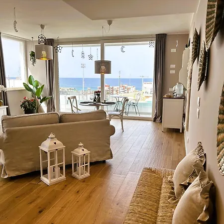 Apartment Eyes On The Sea